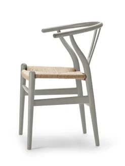 Carl Hansen & Søn Y-stol CH24 Soft Olive Green af Hans J. Wegner><noscript><img width=