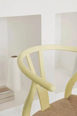 Carl Hansen & Søn Y-stol CH24 Soft Orange Red af Hans J. Wegner><noscript><img width=