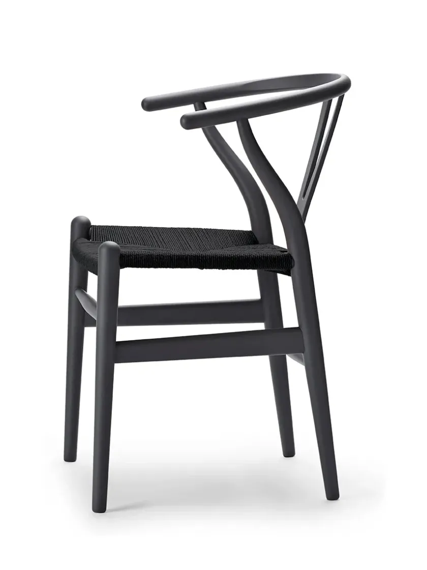 Carl Hansen & Søn Y-stol CH24 Soft Silver Grey med sort flet af Hans J. Wegner> Spisebordsstole