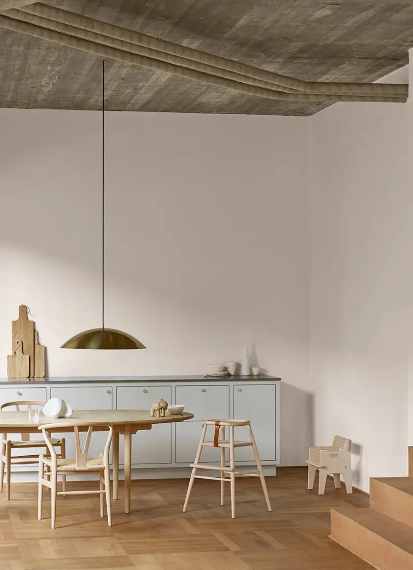 Carl Hansen & Søn Y-stol CH24, sort bøg af Hans J. Wegner> Spisebordsstole