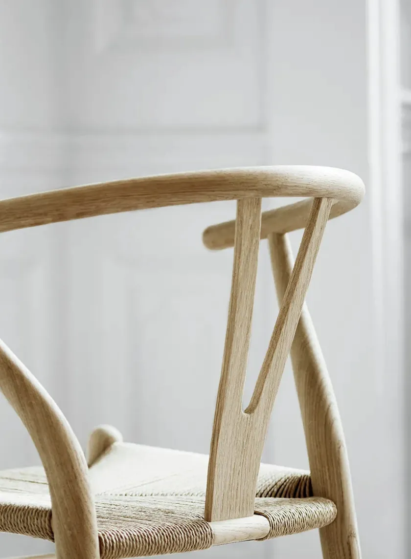 Carl Hansen & Søn Y-stol CH24, sort eg af Hans J. Wegner> Spisebordsstole