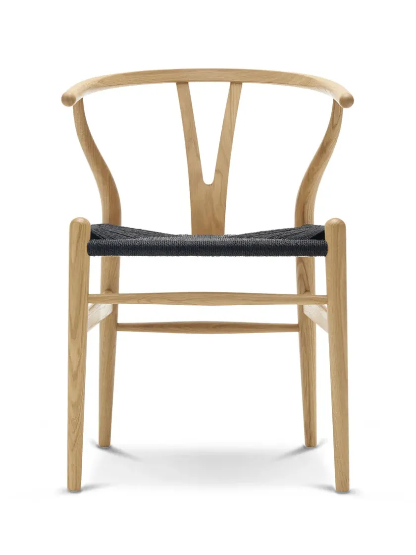 Carl Hansen & Søn Y-stol CH24, sort eg med sort flet af Hans J. Wegner> Spisebordsstole