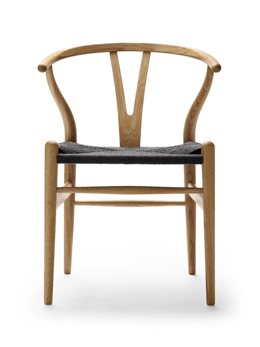 Carl Hansen & Søn Y-stol CH24, sort eg med sort flet af Hans J. Wegner> Spisebordsstole
