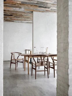 Carl Hansen & Søn Y-stol CH24, Valnød olie af Hans J. Wegner><noscript><img width=