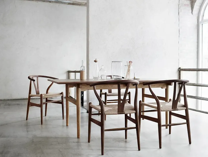 Carl Hansen & Søn Y-stol CH24, Valnød olie af Hans J. Wegner> Spisebordsstole